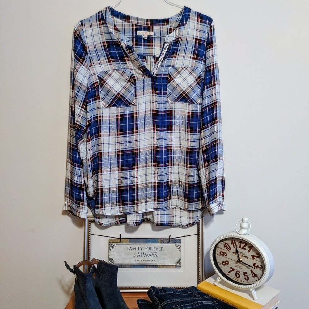 NWOT Skies Are Blue Plaid Size M Long Sleeve Shirt